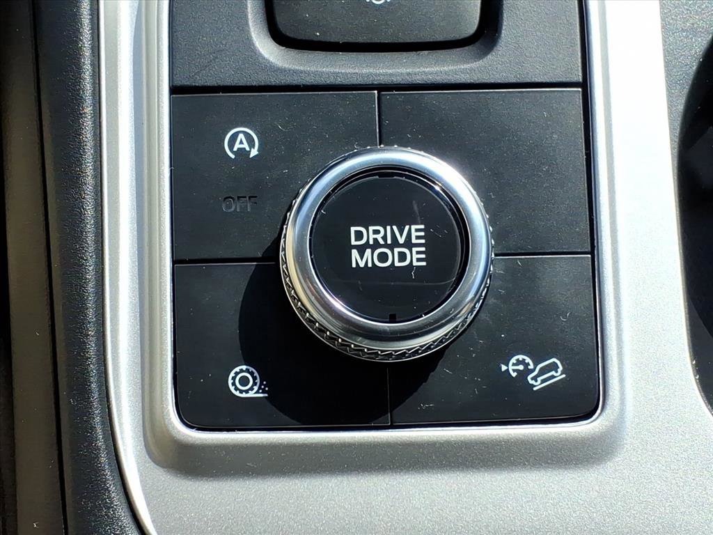 Certified 2023 Ford Explorer XLT image 21