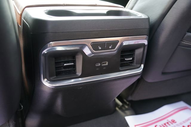 Used 2024 GMC Sierra 3500 Denali Ultimate AWD/4WD image 9