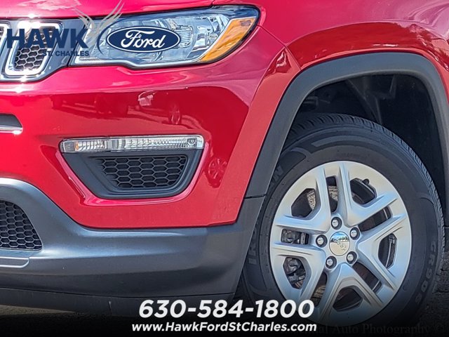 Used 2018 Jeep Compass Sport w/ Tech Group AWD/4WD image 3