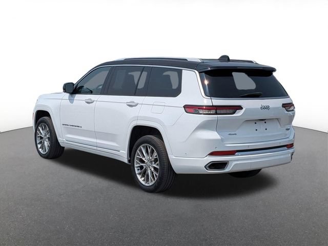 Used 2023 Jeep Grand Cherokee L Summit w/ Luxury Tech Group V AWD/4WD image 4