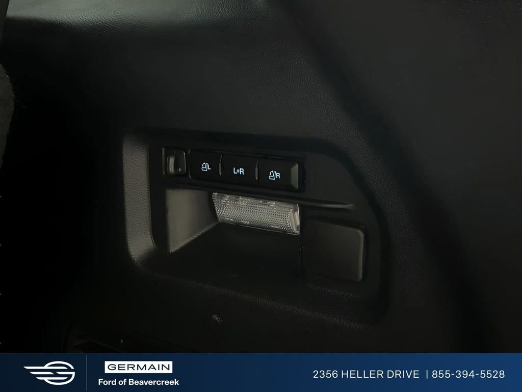 Certified 2025 Ford Explorer ST image 30