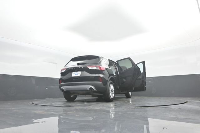 Certified 2020 Ford Escape SE AWD/4WD image 45