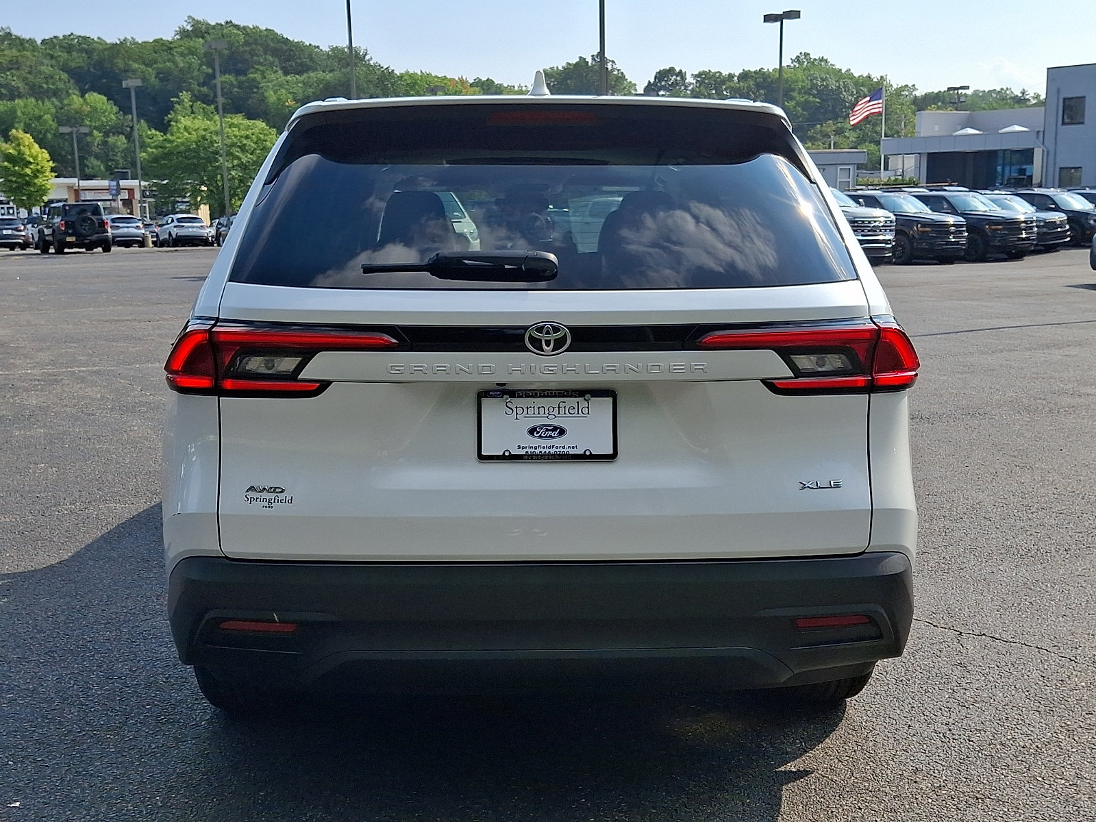 Used 2024 Toyota Grand Highlander AWD image 5