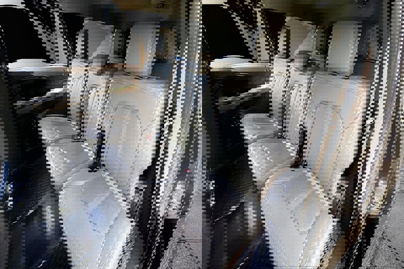 Certified 2021 Ford Expedition Max Limited image 26