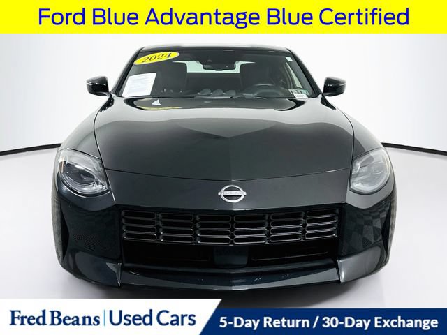 Used 2024 Nissan Z Sport w/ Floor Mat Package RWD image 2