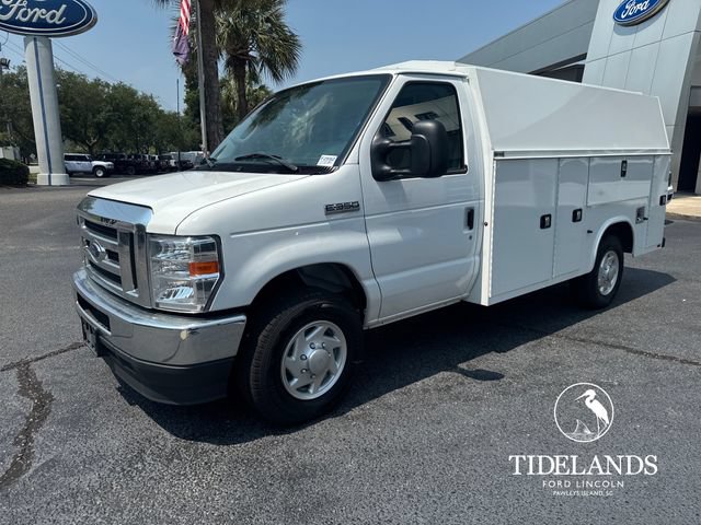 Certified 2024 Ford E-350 and Econoline 350 Super Duty w/ Power Windows & Locks Group RWD image 4