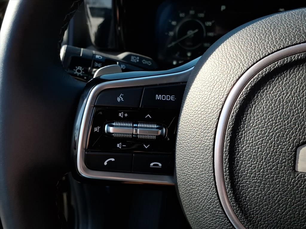 Used 2023 Kia Sorento SX Prestige image 23