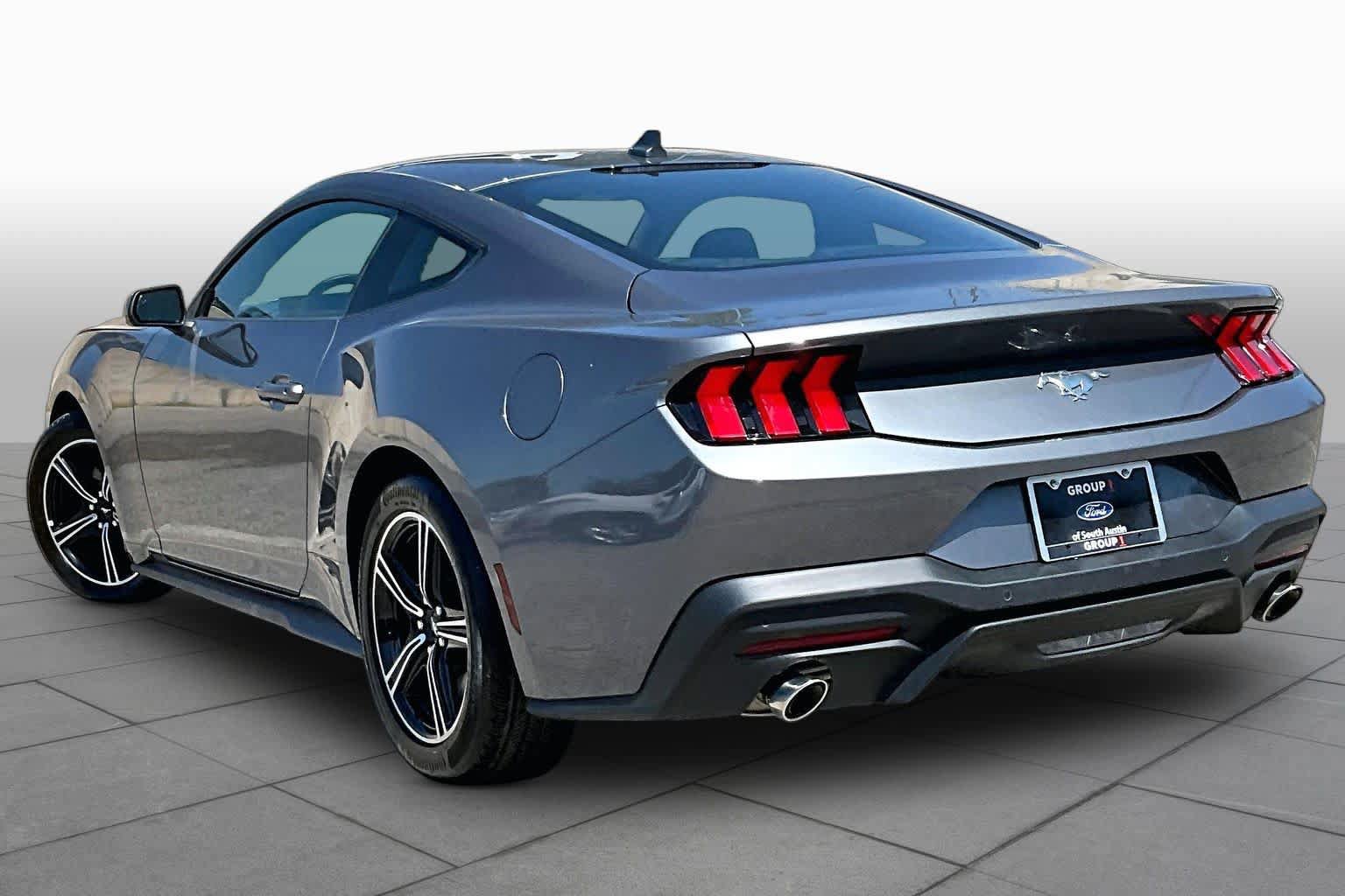 Certified 2024 Ford Mustang Coupe RWD image 12