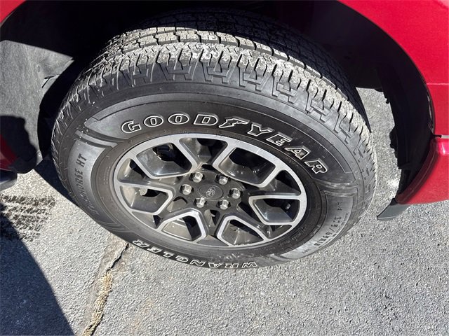 Certified 2021 Ford F150 XLT w/ Equipment Group 302A High image 12