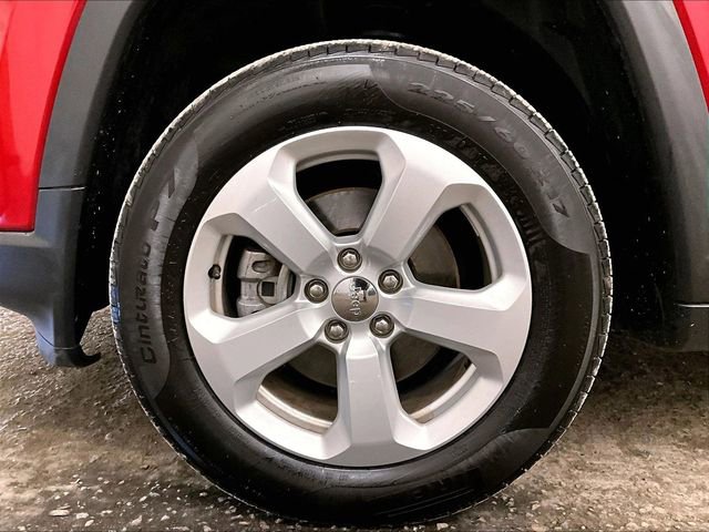 Used 2018 Jeep Compass Latitude w/ Cold Weather Group AWD/4WD image 8