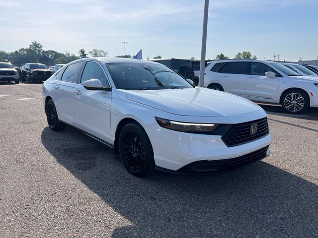 Used 2023 Honda Accord LX image 2
