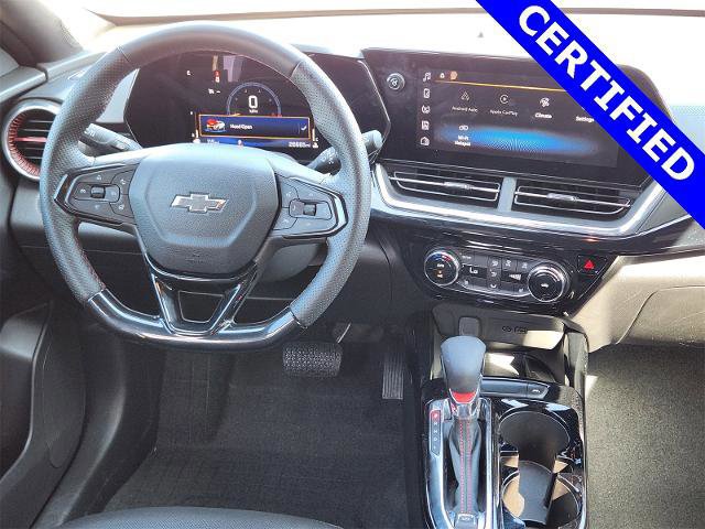 Used 2025 Chevrolet Trax RS w/ Sunroof Package image 25