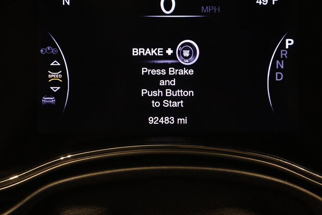 Used 2018 Jeep Grand Cherokee Laredo AWD/4WD image 22