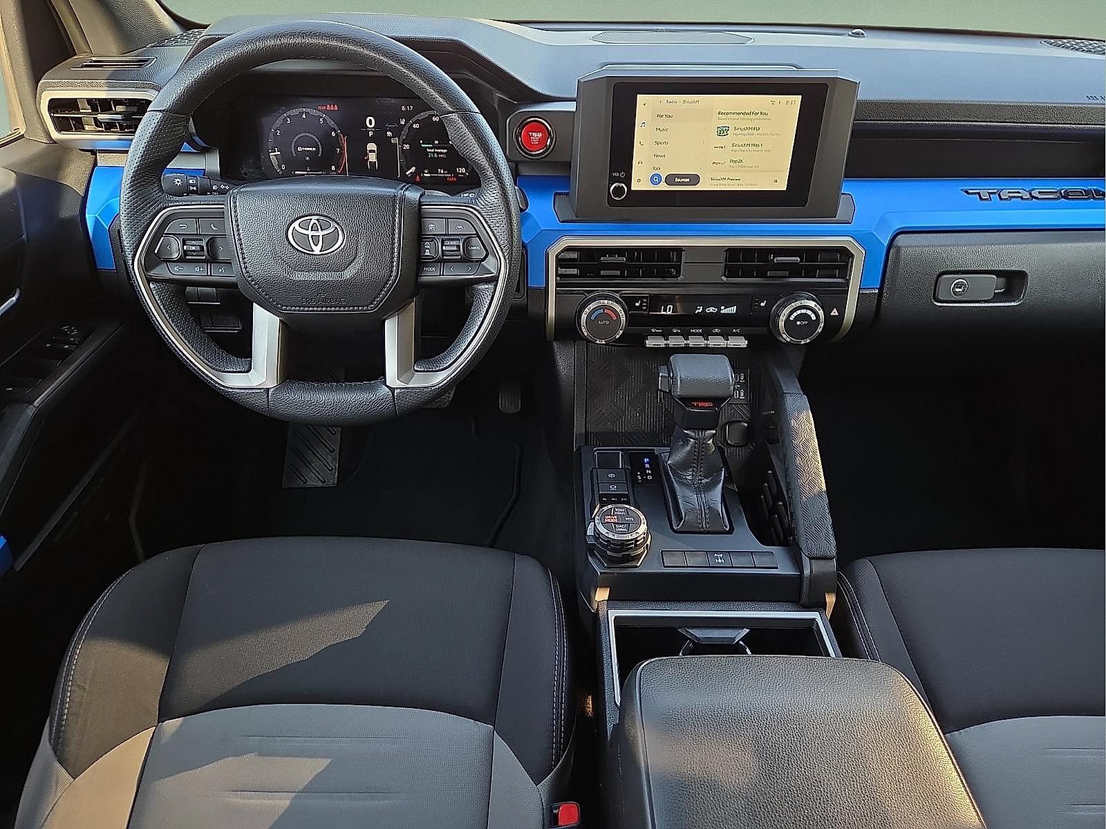 Used 2025 Toyota Tacoma TRD Off-Road AWD/4WD image 11