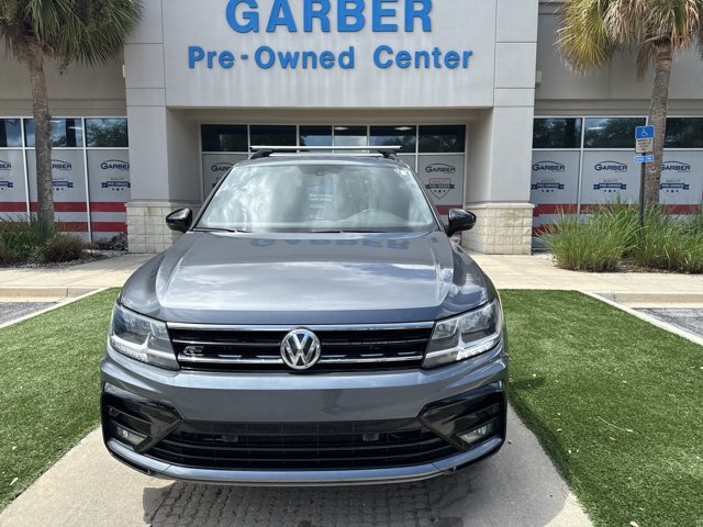 Used 2020 Volkswagen Tiguan SE R-Line AWD/4WD image 6