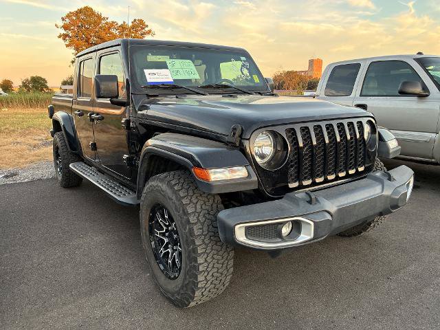 Used 2021 Jeep Gladiator Sport AWD/4WD image 2