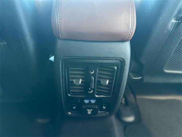 Used 2018 Jeep Grand Cherokee Summit image 25