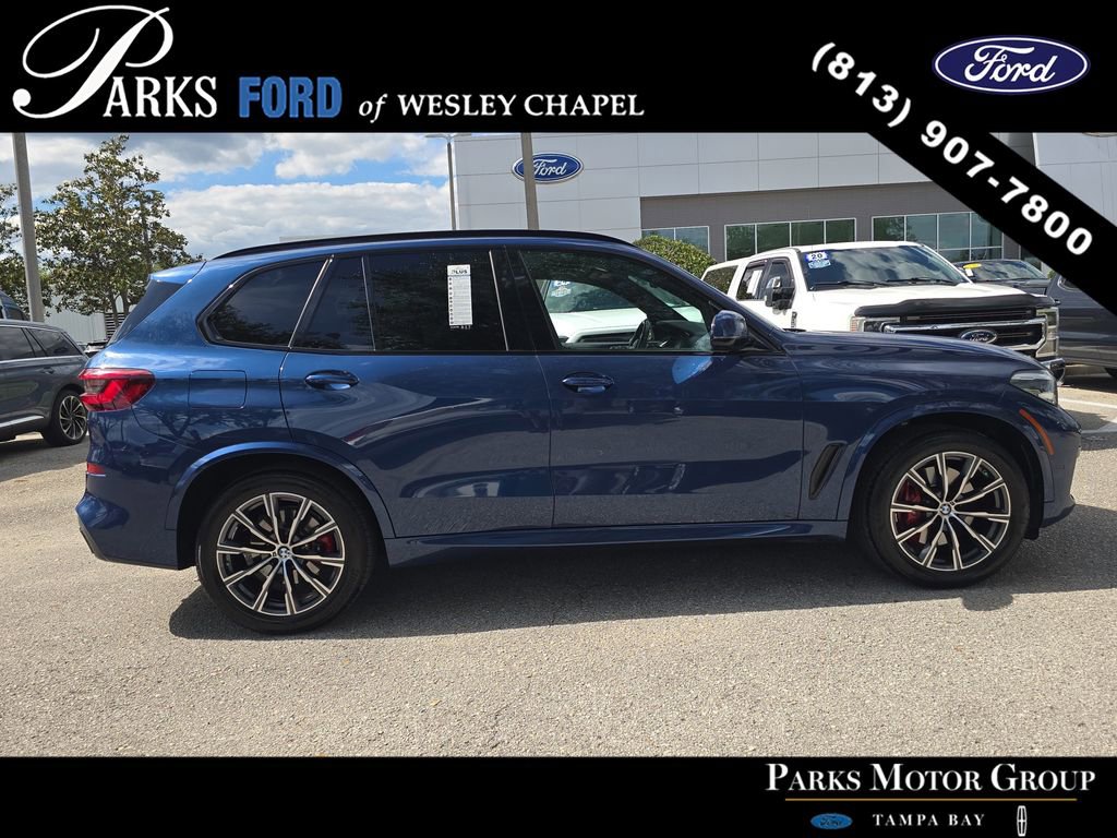 Used 2022 BMW X5 sDrive40i w/ M Sport Package RWD image 3