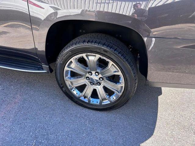 Used 2018 GMC Yukon XL SLT w/ Open Road Package image 9