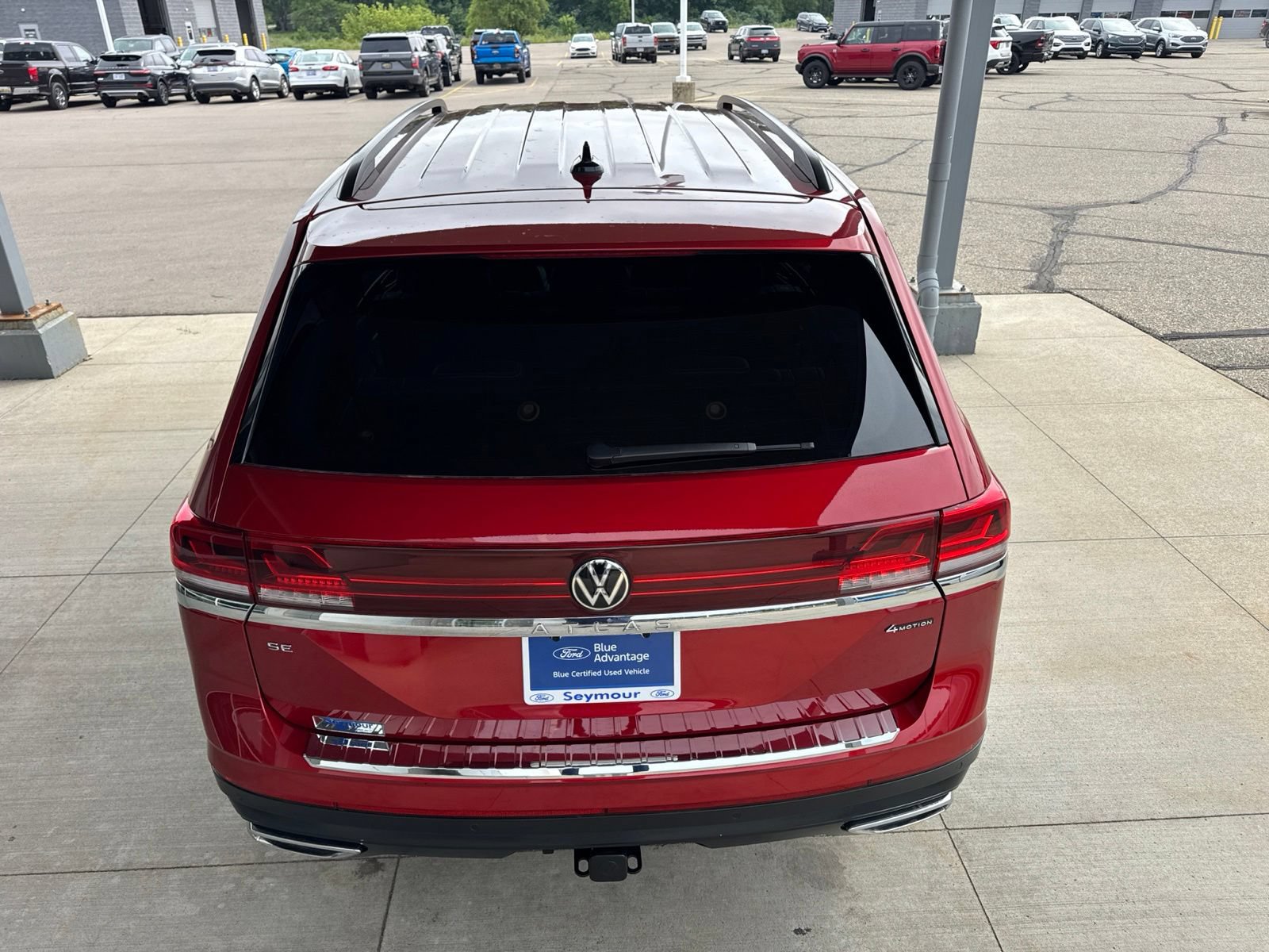 Used 2024 Volkswagen Atlas SE AWD/4WD image 7