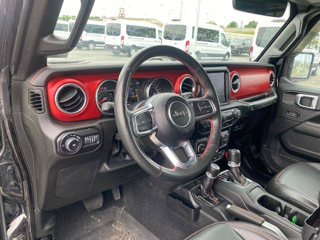 Used 2022 Jeep Wrangler Unlimited Rubicon w/ LED Lighting Group AWD/4WD image 12