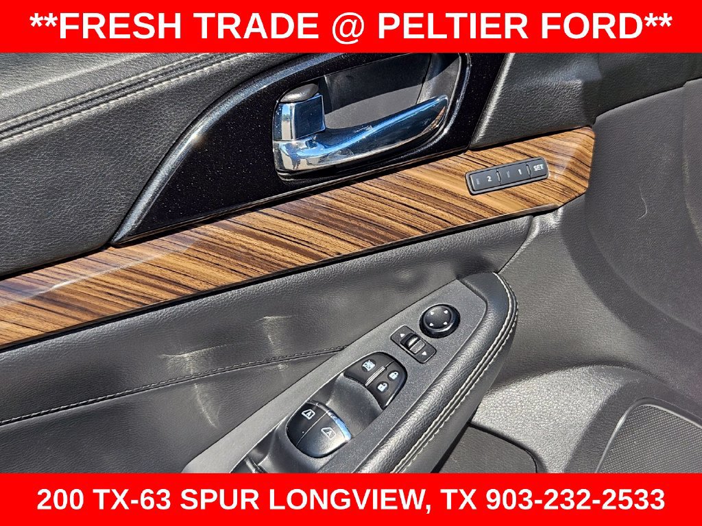 Used 2017 Nissan Maxima Platinum FWD image 18
