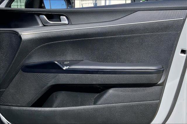 Used 2023 Kia K5 GT-Line image 22