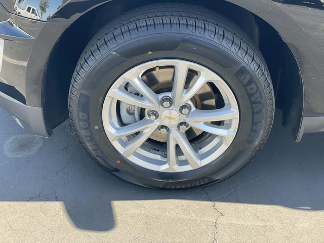 Used 2017 Chevrolet Equinox LT w/ Convenience Package image 39