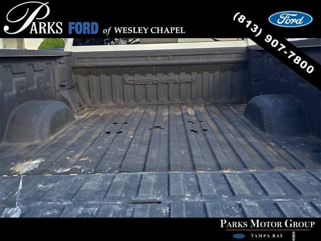 Used 2023 GMC Sierra 2500 Denali w/ Technology Package image 9