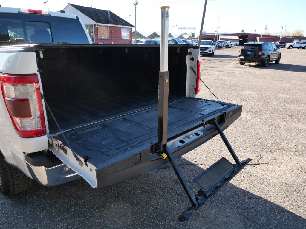 Certified 2021 Ford F150 Lariat w/ Max Trailer Tow Package AWD/4WD image 9
