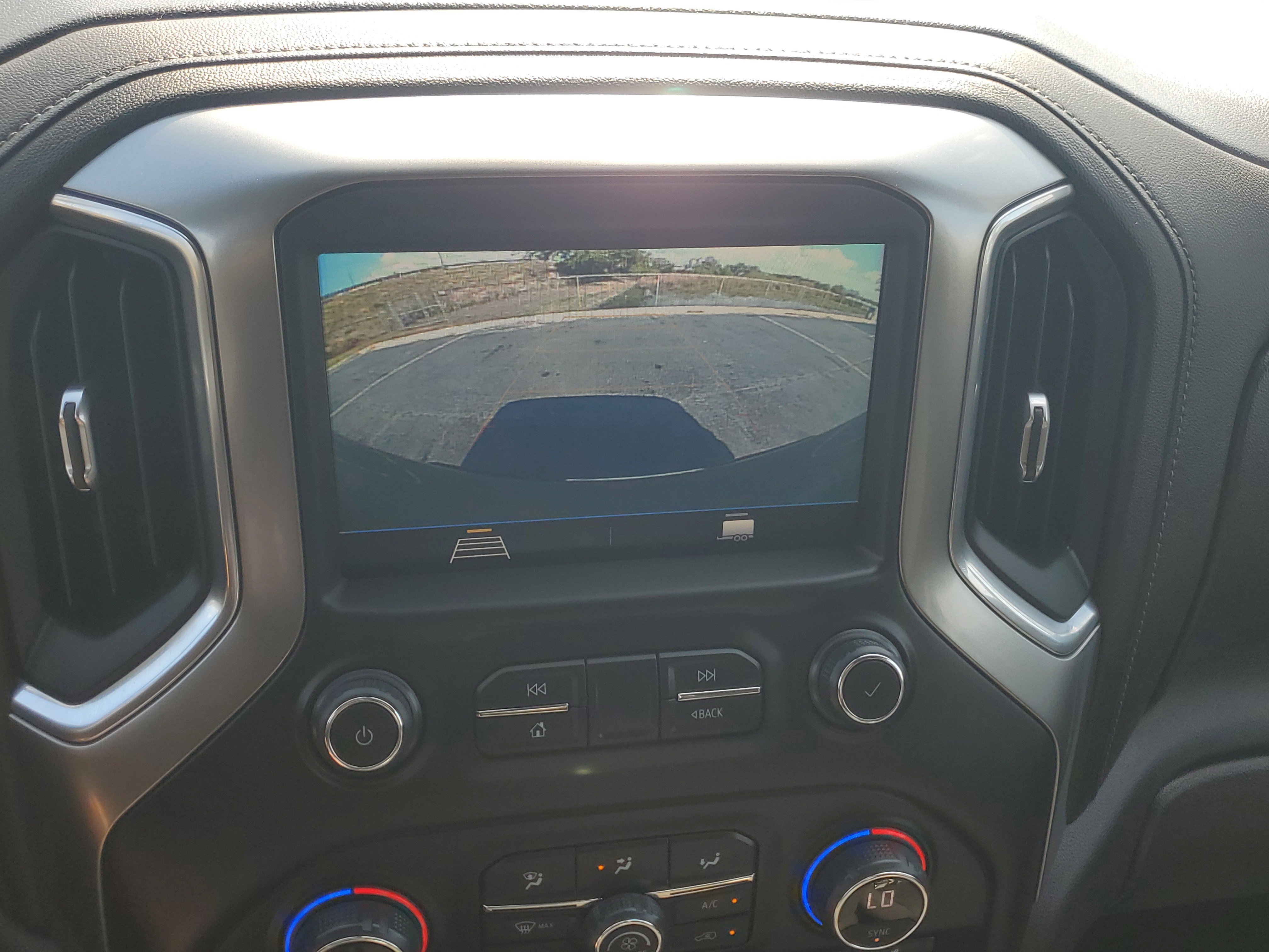 Used 2021 Chevrolet Silverado 1500 LT image 26