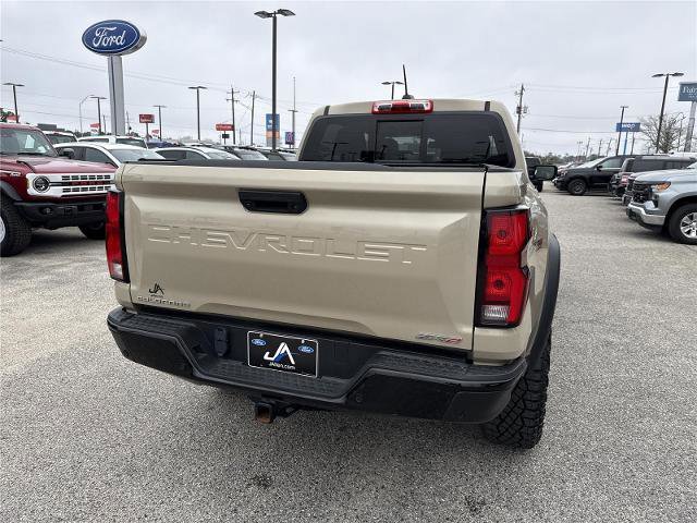 Used 2024 Chevrolet Colorado ZR2 w/ Technology Package image 11