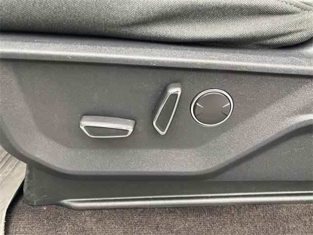 Certified 2021 Ford F150 XLT w/ Equipment Group 302A High image 21