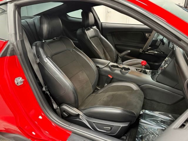 Certified 2017 Ford Mustang Shelby GT350 RWD image 39