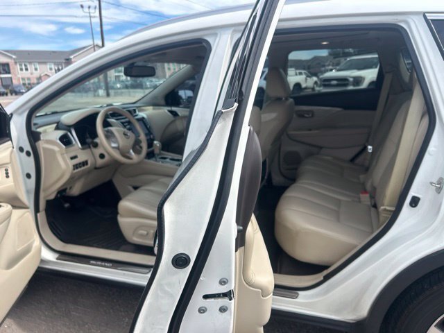 Used 2018 Nissan Murano Platinum FWD image 9