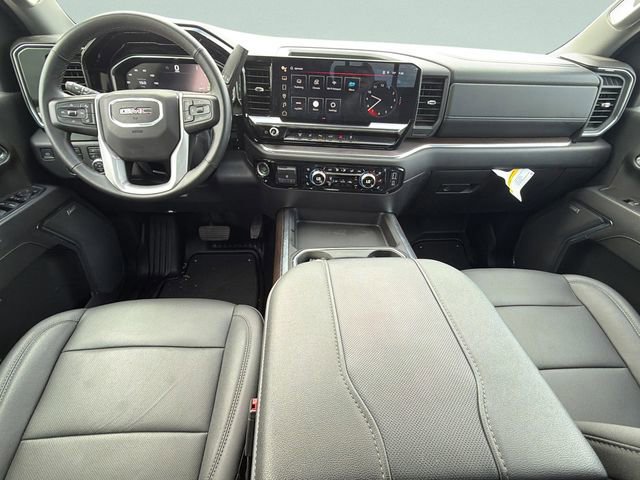 Used 2024 GMC Sierra 3500 SLT w/ SLT Premium Package AWD/4WD image 17