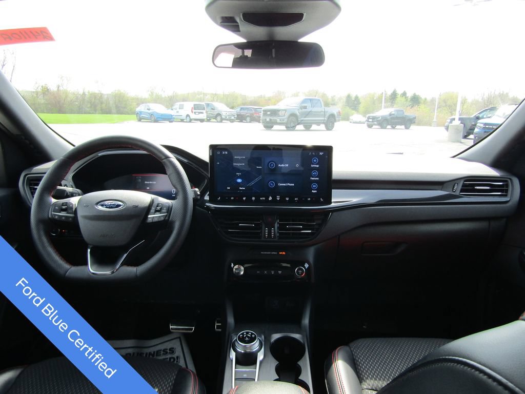 Certified 2023 Ford Escape ST-Line Select w/ Tech Pack #2 AWD/4WD image 17