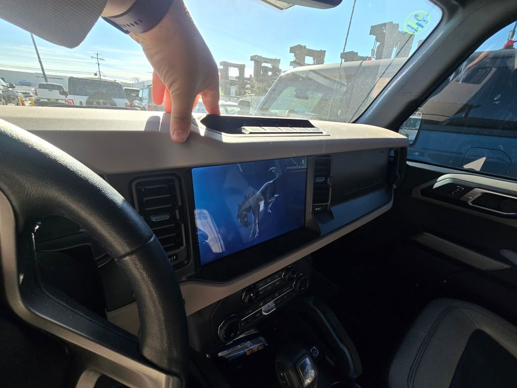 Certified 2023 Ford Bronco Wildtrak image 14