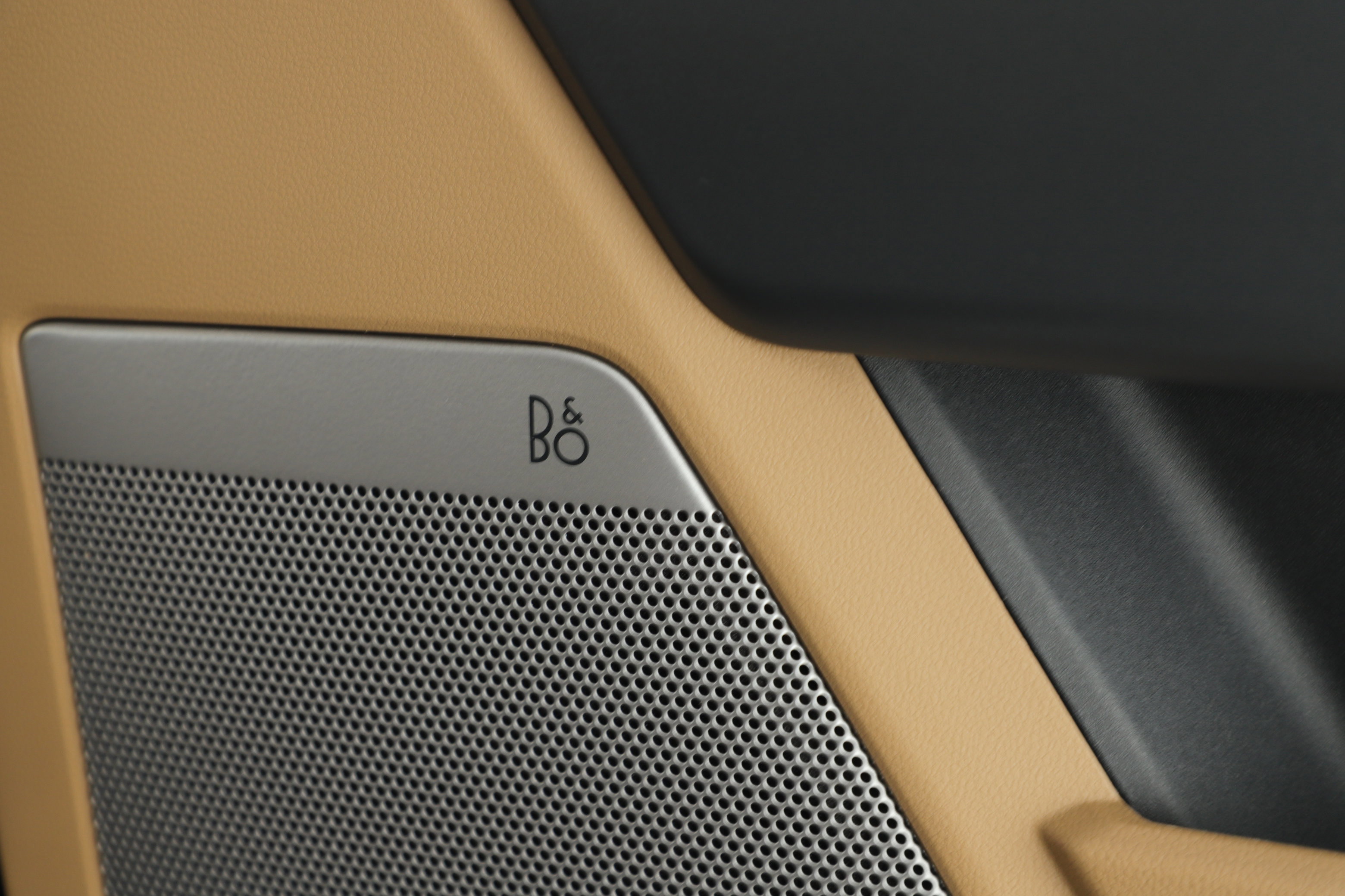 Certified 2021 Ford F150 Lariat w/ Equipment Group 502A High image 9