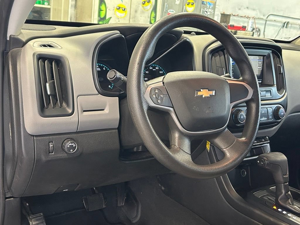 Used 2019 Chevrolet Colorado W/T w/ WT Convenience Package RWD image 32