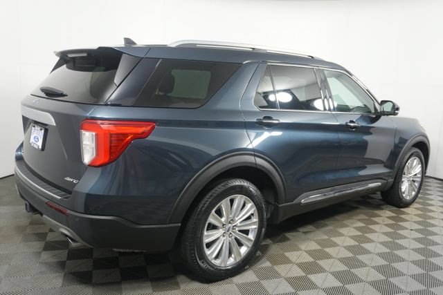 Certified 2023 Ford Explorer Limited w/ Equipment Group 301A AWD/4WD image 3