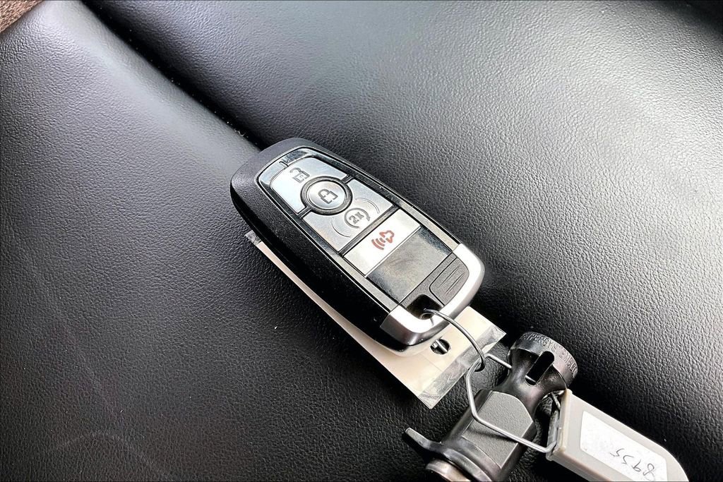 Certified 2025 Ford Bronco Sport Outer Banks w/ Outer Banks Tech Package+ image 11