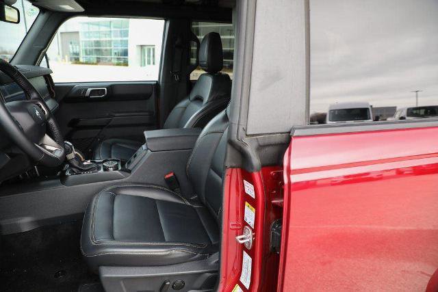 Certified 2025 Ford Bronco Badlands AWD/4WD image 18