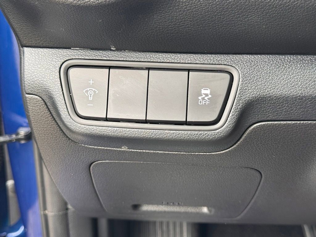 Used 2024 Kia Forte LXS FWD image 22