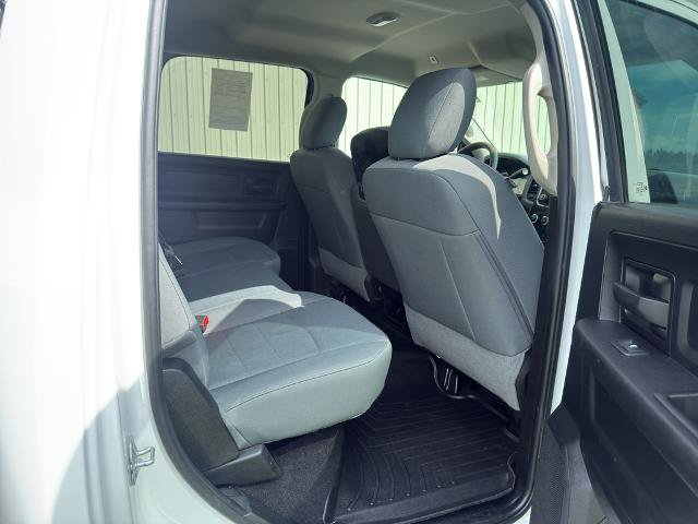 Used 2018 RAM 3500 Tradesman w/ Chrome Appearance Group AWD/4WD image 28