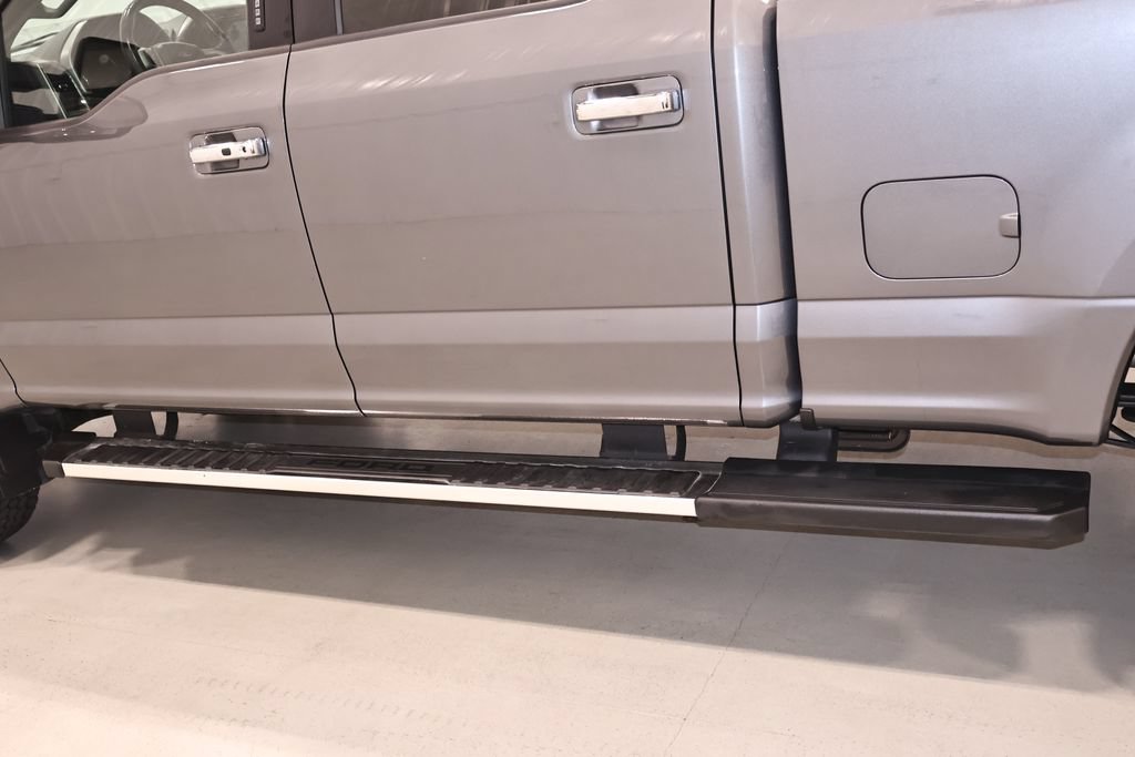 Certified 2022 Ford F250 Lariat w/ Lariat Ultimate Package AWD/4WD image 41