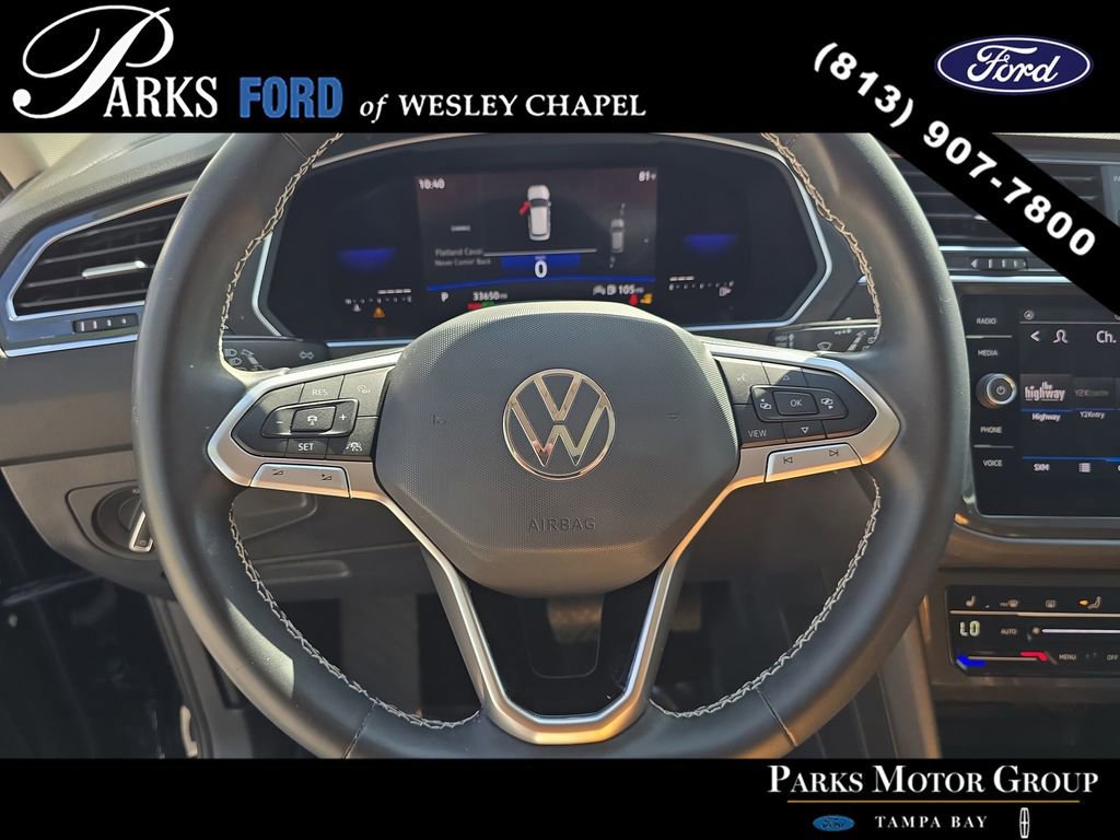 Used 2023 Volkswagen Tiguan SE w/ Panoramic Sunroof Package FWD image 28