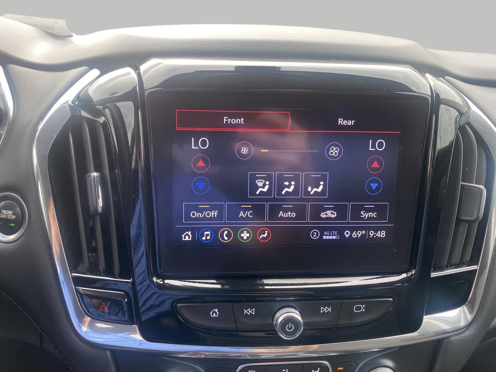 Used 2020 Chevrolet Traverse LT w/ LPO, Floor Liner Package AWD/4WD image 17