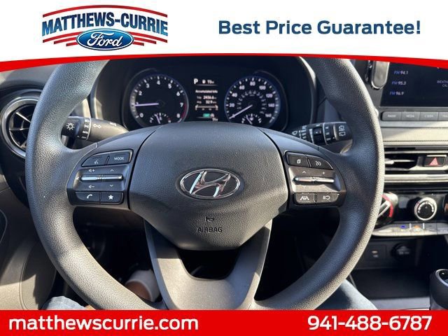 Used 2022 Hyundai Kona SEL FWD image 16