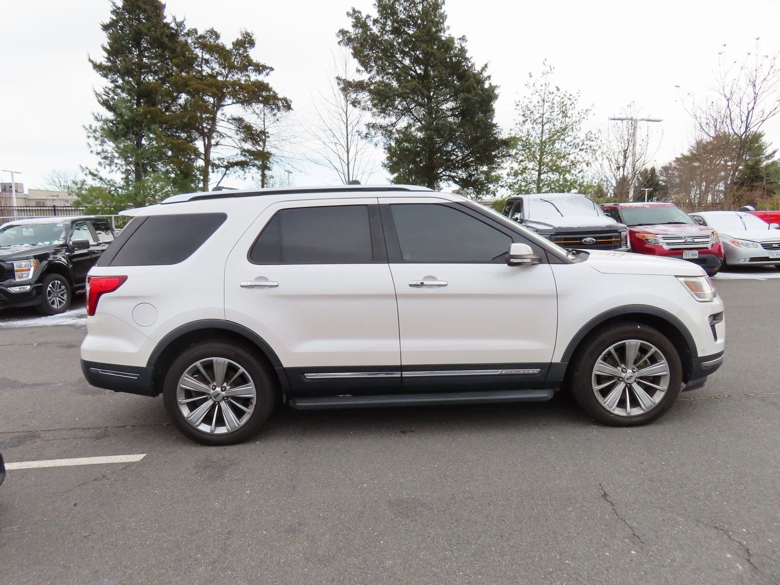 Certified 2018 Ford Explorer Limited w/ Equipment Group 301A image 7